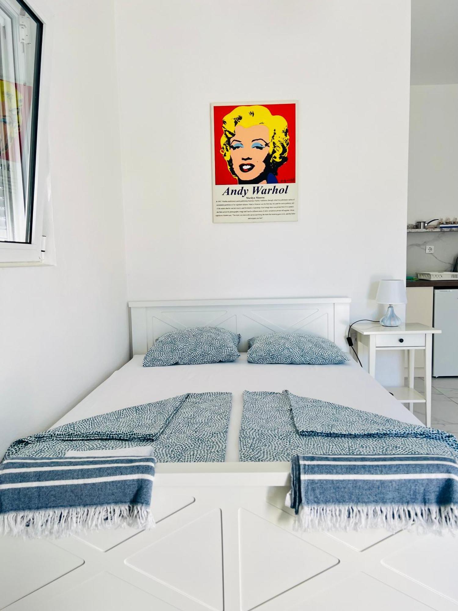 Apartments Mia Patria Улцинь Экстерьер фото