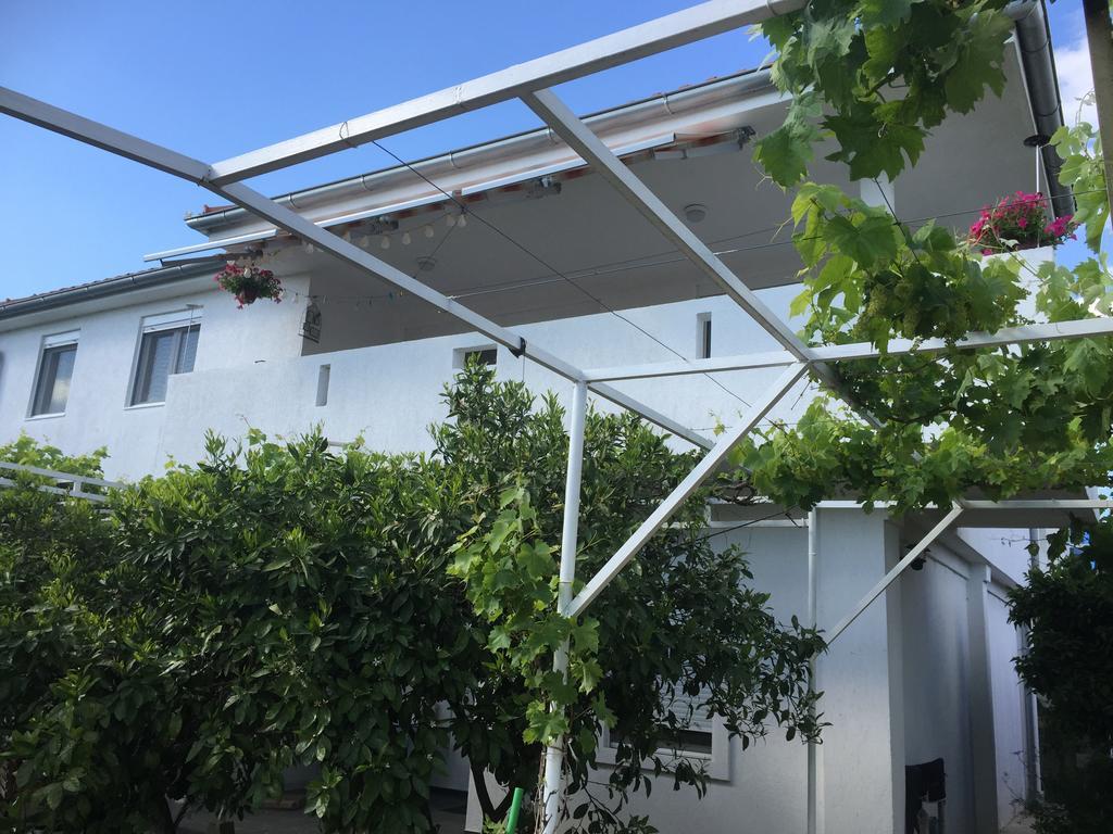 Apartments Mia Patria Улцинь Экстерьер фото